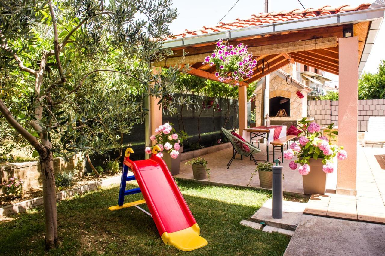 Apartman Sunny Vacay Kaštela Exteriér fotografie