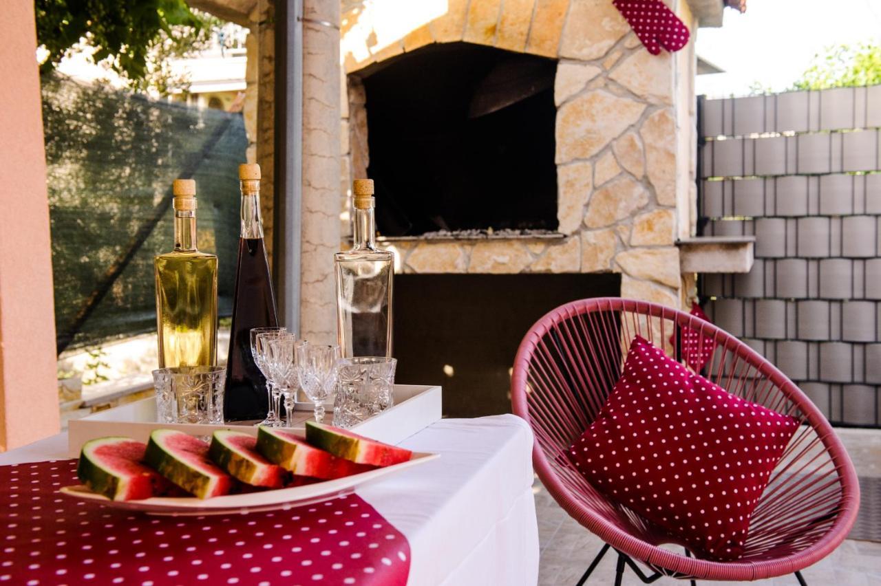 Apartman Sunny Vacay Kaštela Exteriér fotografie