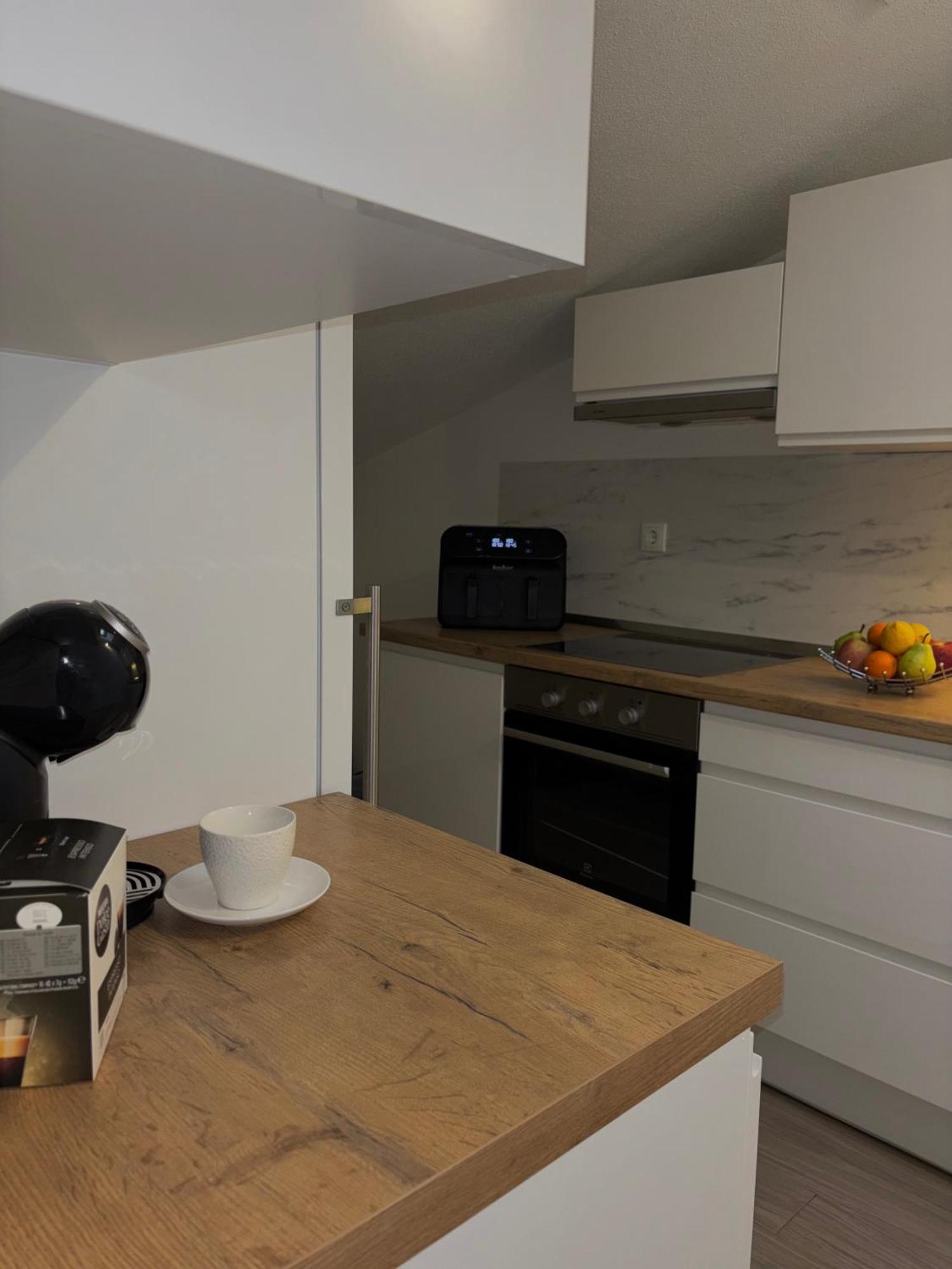 Apartman Sunny Vacay Kaštela Exteriér fotografie