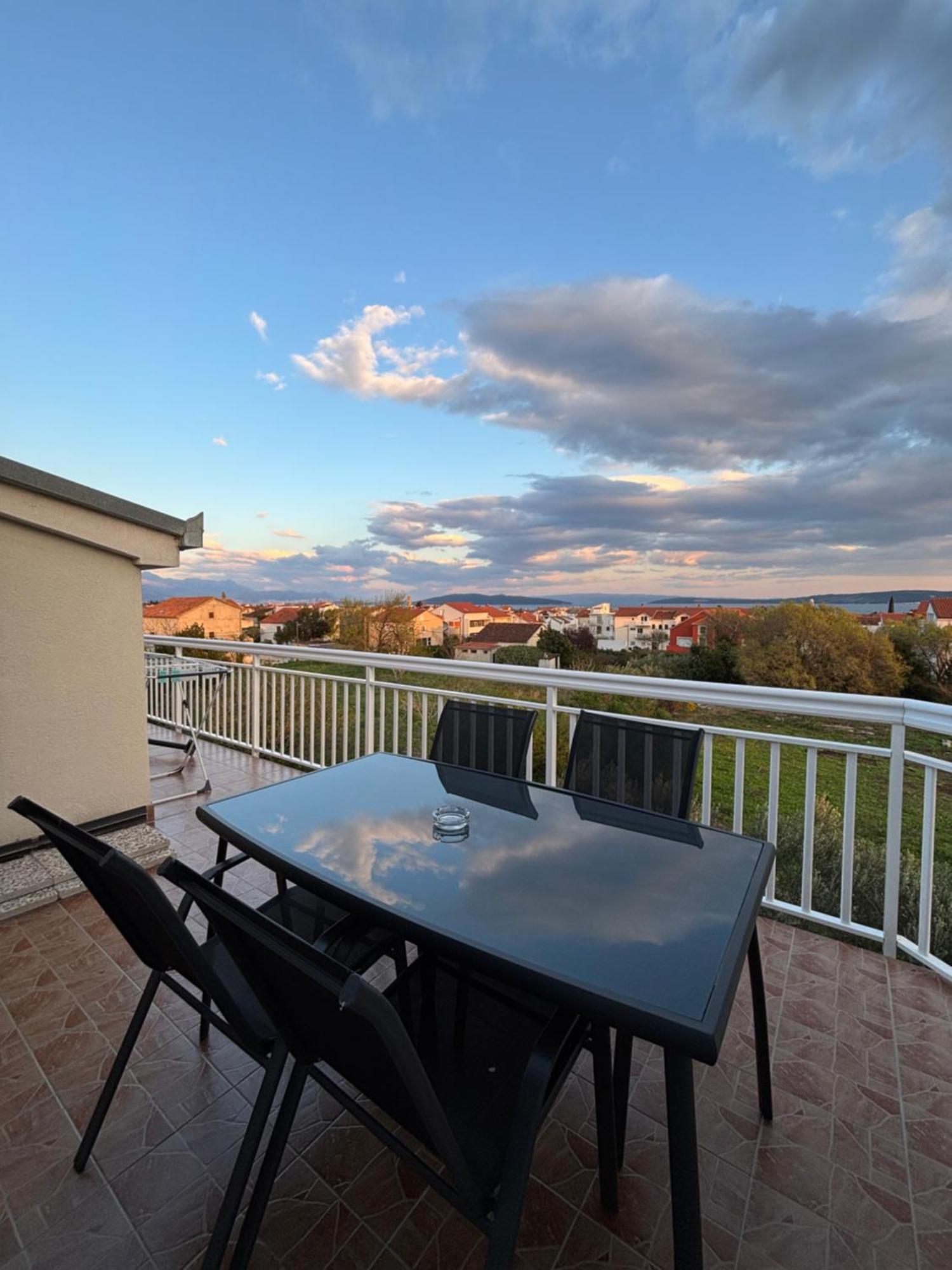 Apartman Sunny Vacay Kaštela Exteriér fotografie