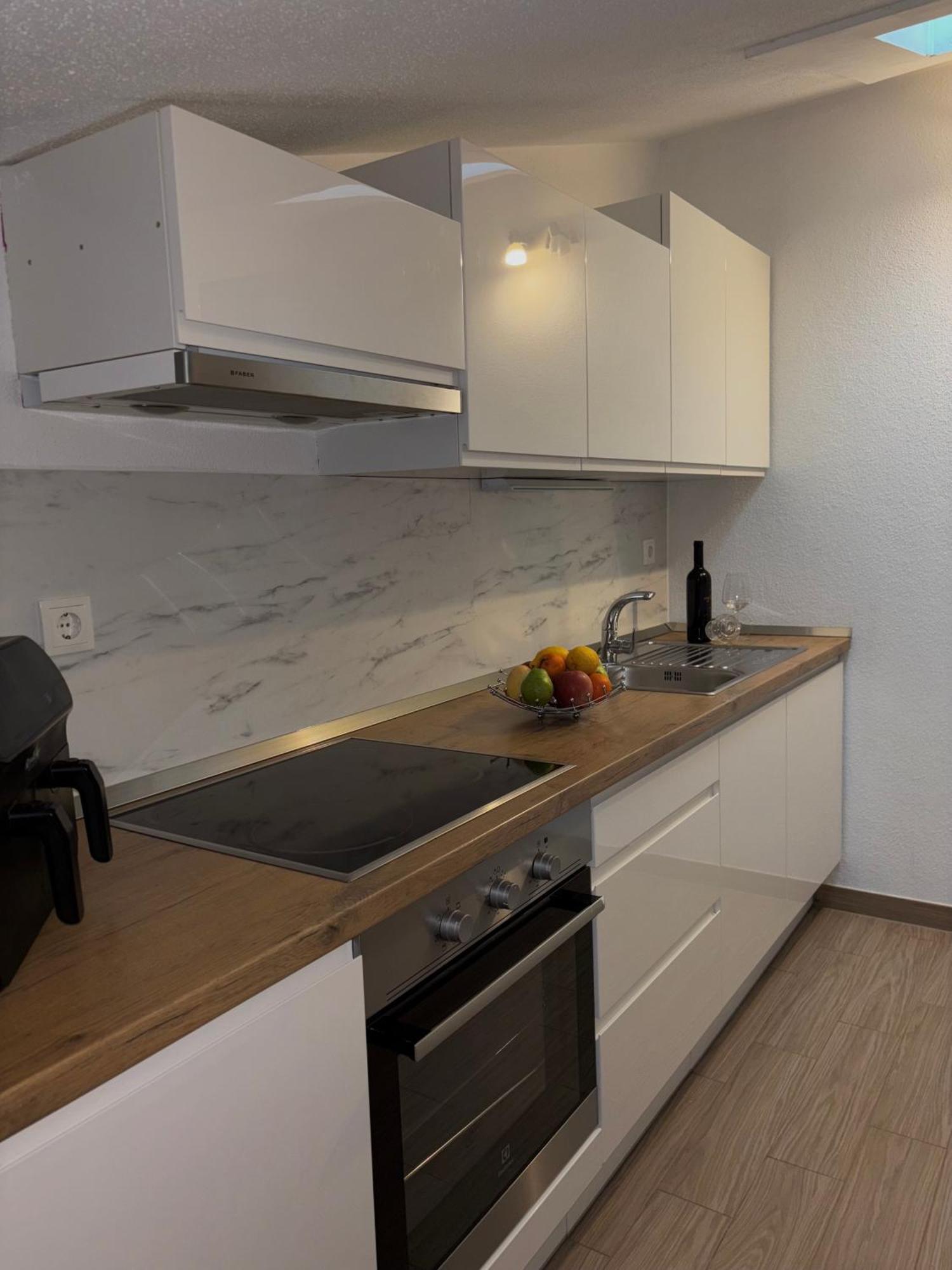 Apartman Sunny Vacay Kaštela Exteriér fotografie